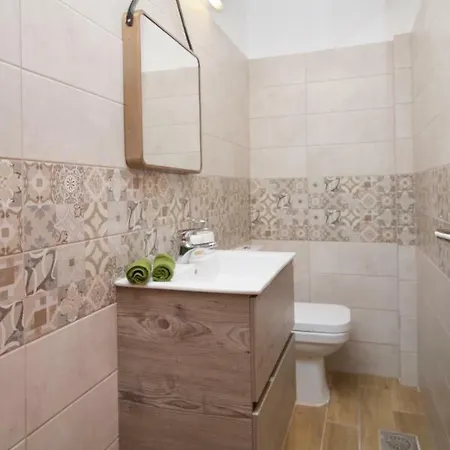 M House Luxury Апартаменты