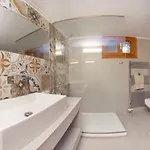 M House Luxury Lixouri